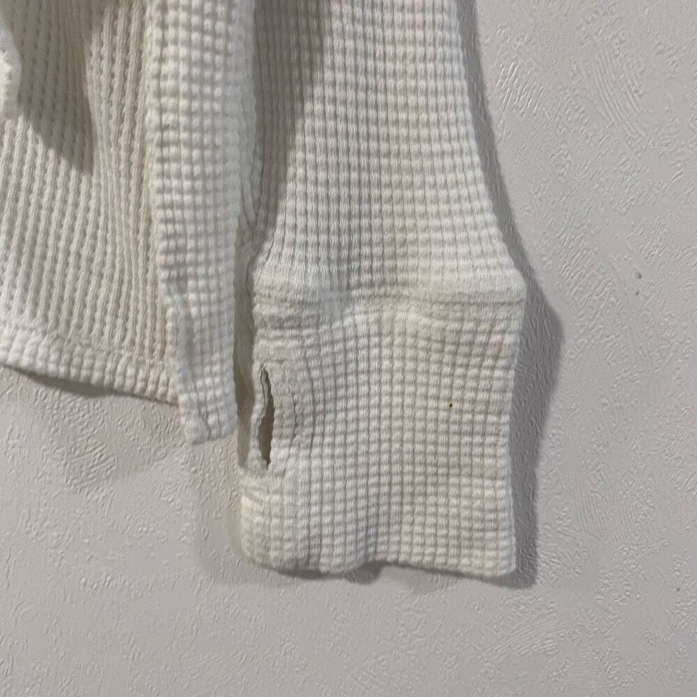 OFFLINE by Aerie Waffle Knit Henley Long Sleeve Top Size Medium Cream Oversized - Picture 4 of 7
